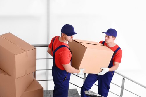 Moving truck service for Bermondsey residential and commercial relocations